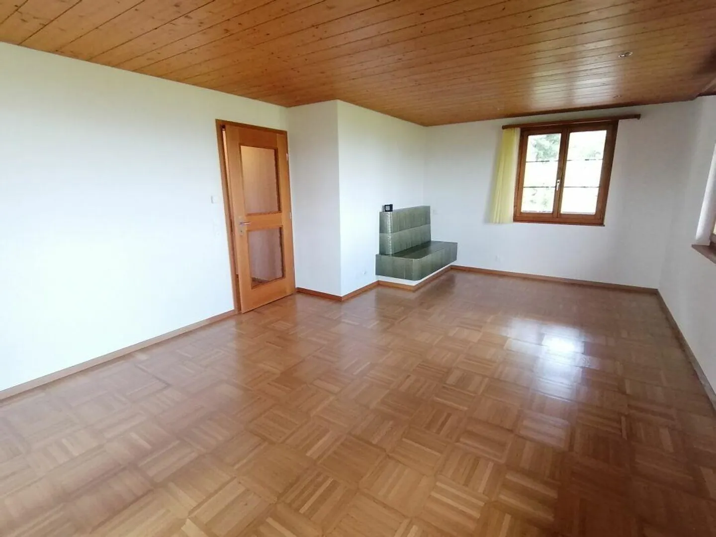 3.5-room apartment with breathtaking views - Photo 3 of 10