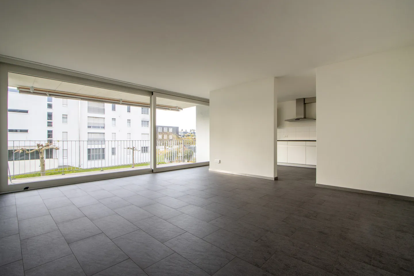 Moderne 3,5-Zimmerwohnung in Murten - Foto 5 von 8