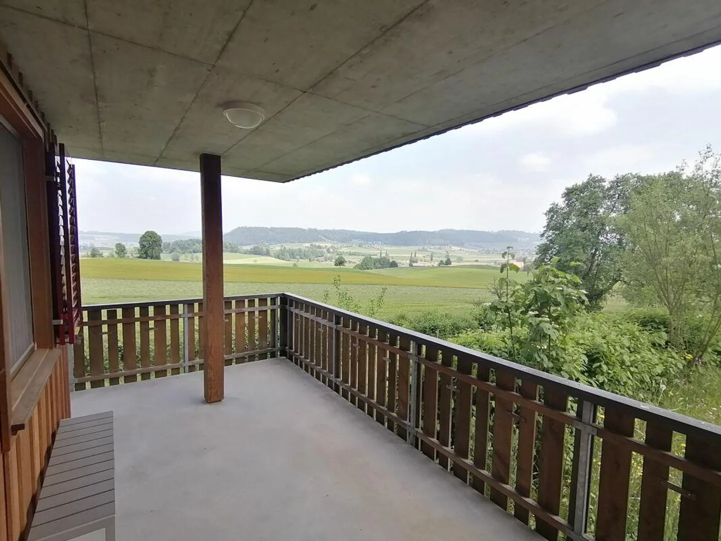 3.5-room apartment with breathtaking views - Photo 9 of 10