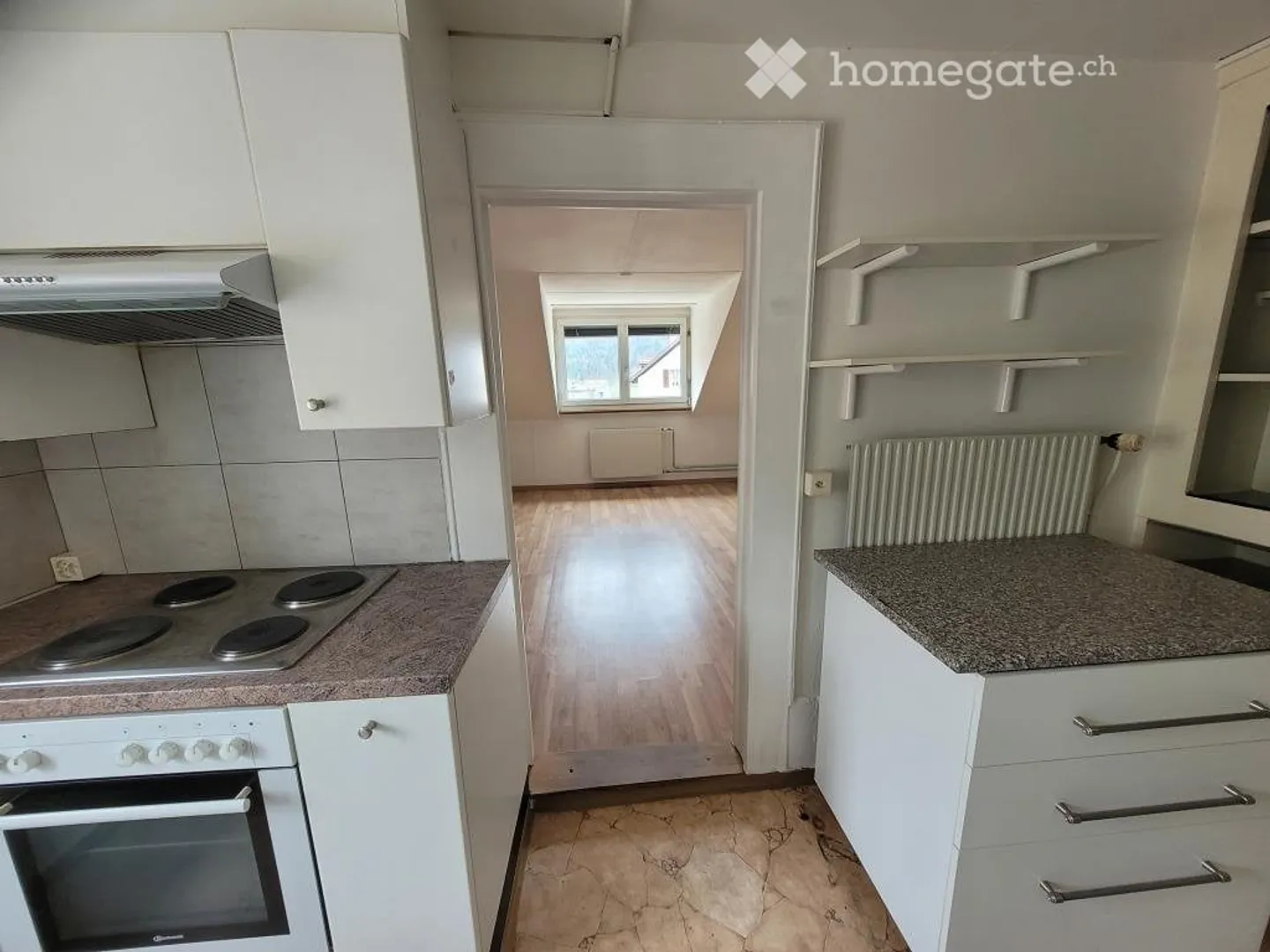 Affitto Bel appartamento Mansardé di 5,5 locali. - Foto 2 di 5