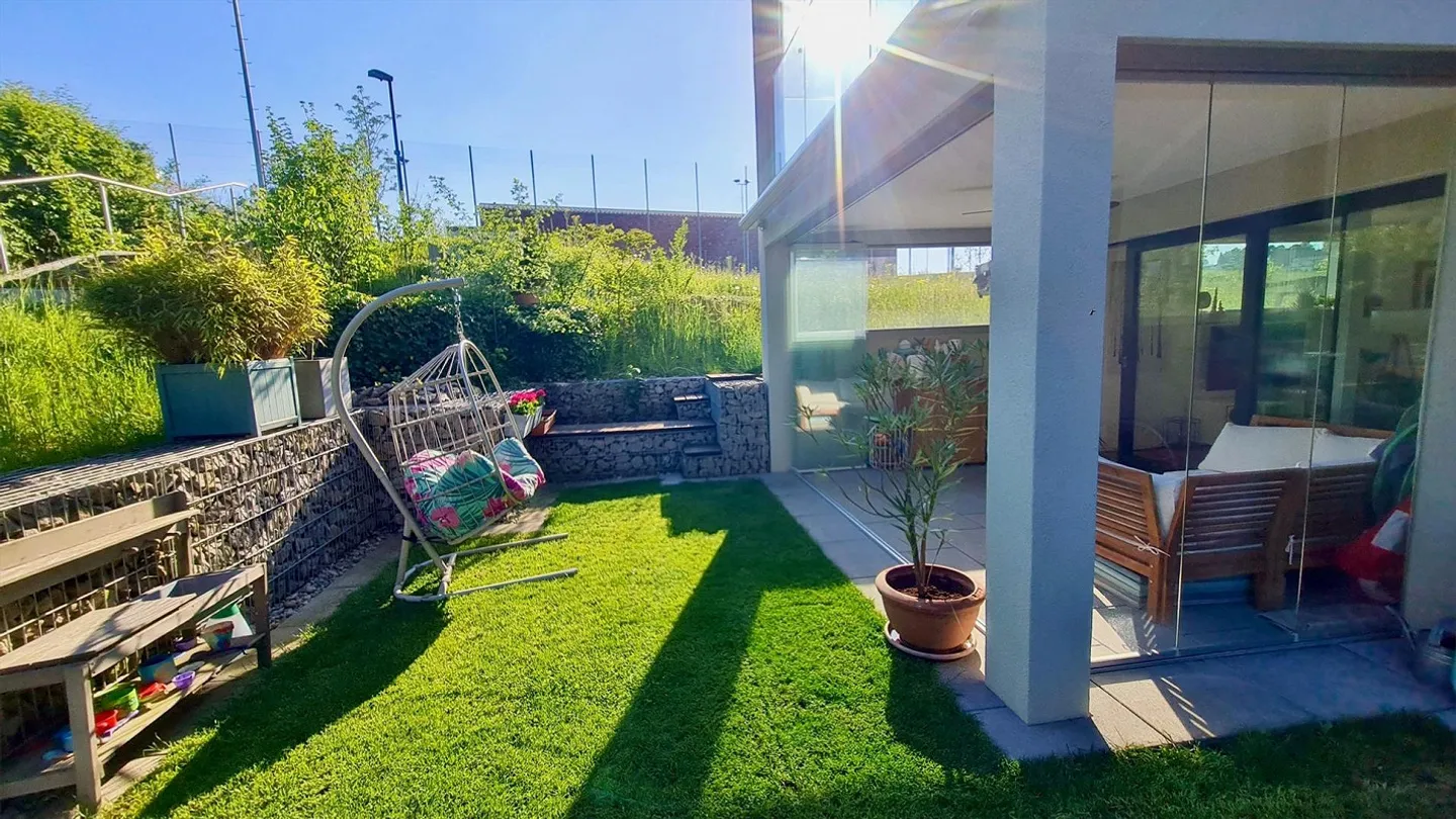 Close to the city & connected to nature - Photo 13 of 19