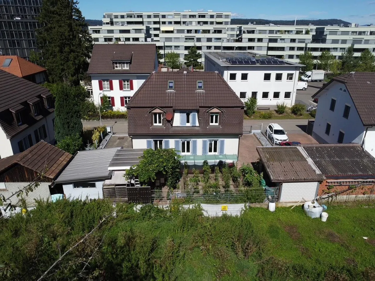Casa unifamiliare indipendente con 6,5 stanze a Pratteln - Foto 2 di 22