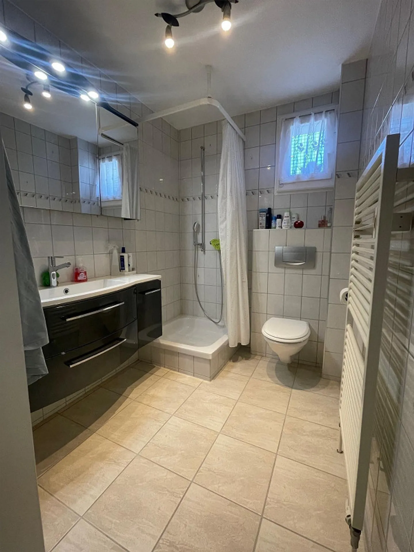 Casa unifamiliare indipendente con 6,5 stanze a Pratteln - Foto 7 di 22