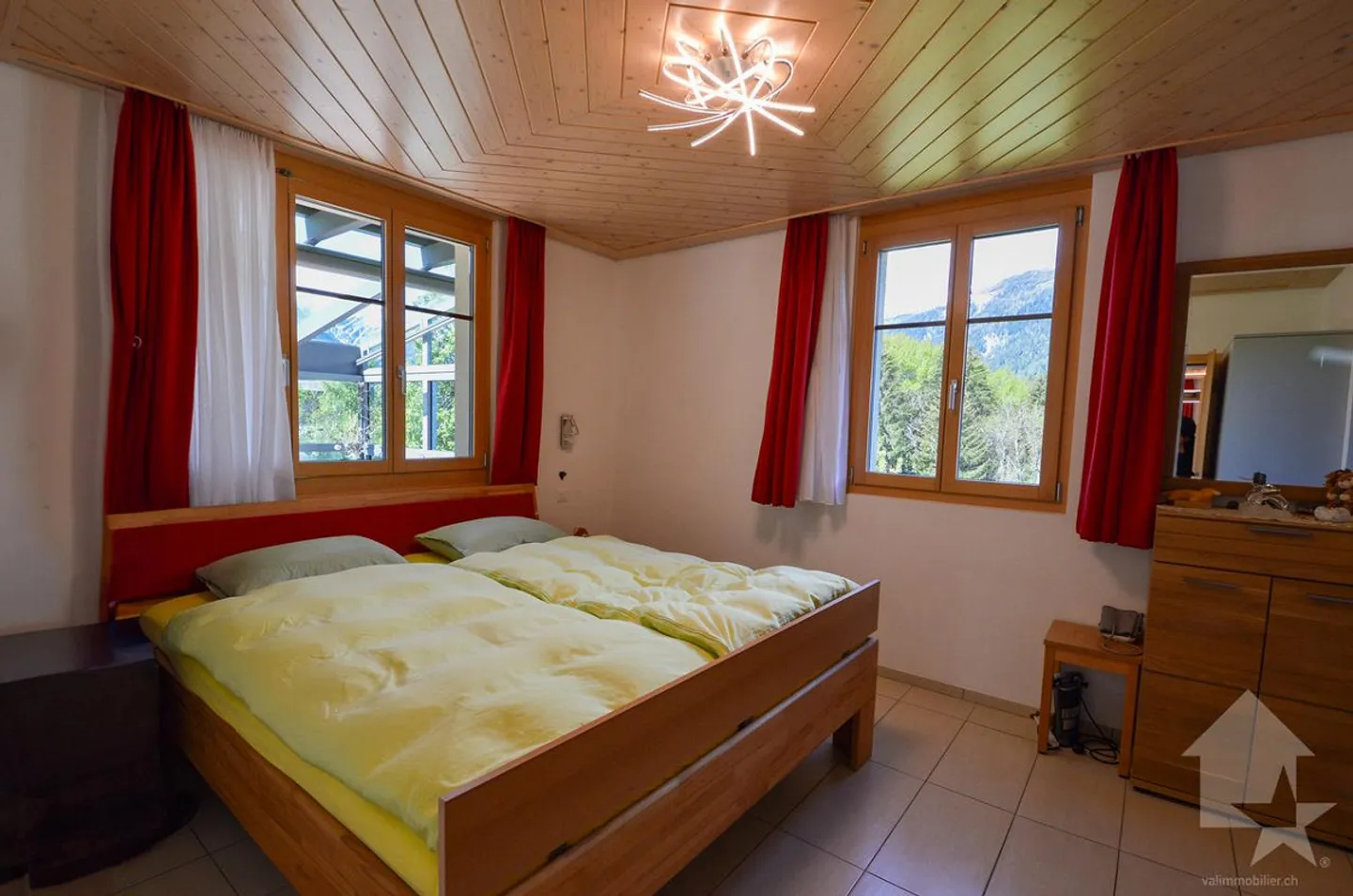 Edificio residenziale perfettamente mantenuto per uso flessibile - Foto 19 di 21