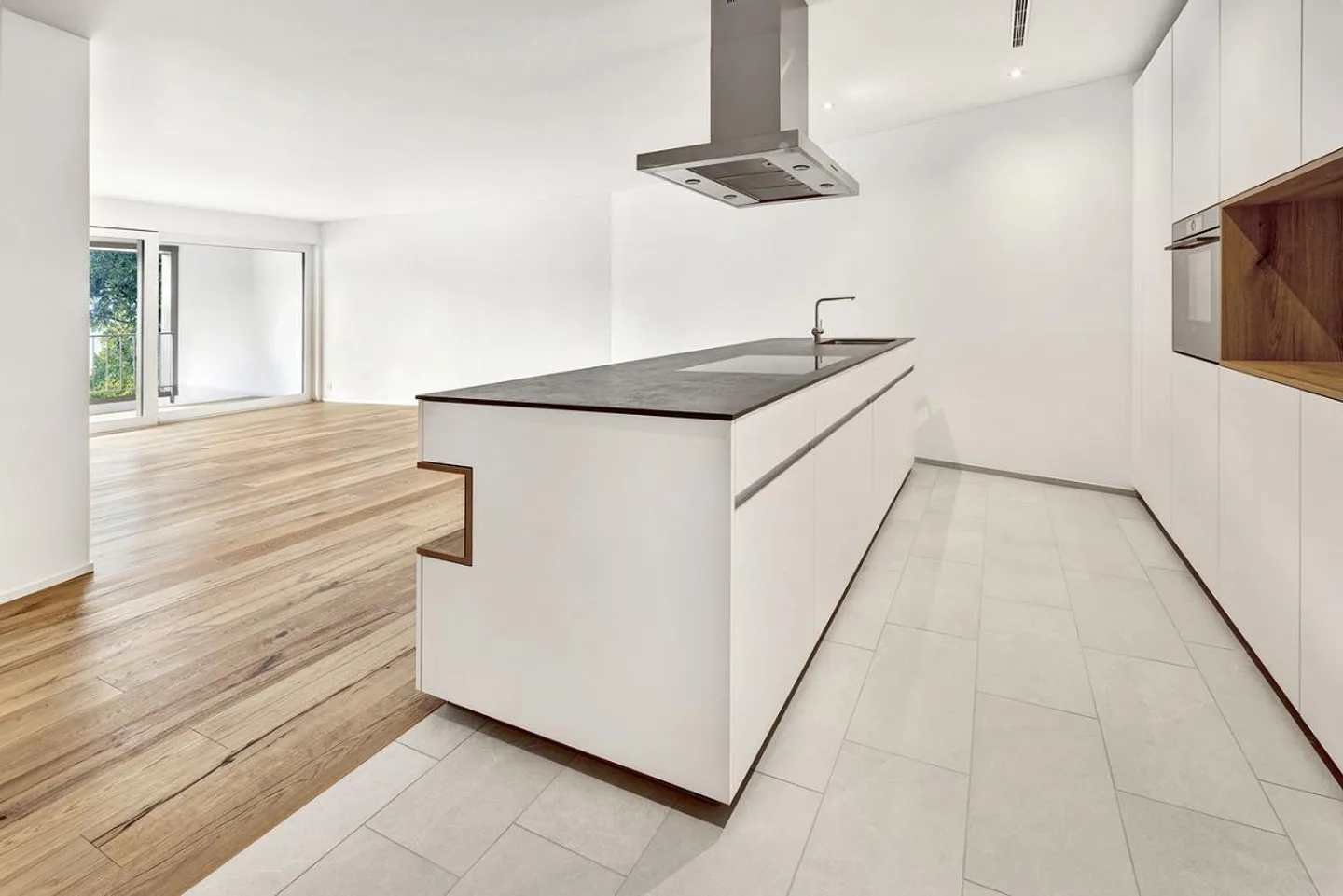 Modernes Apartment mit atemberaubendem Blick - Foto 7 von 17
