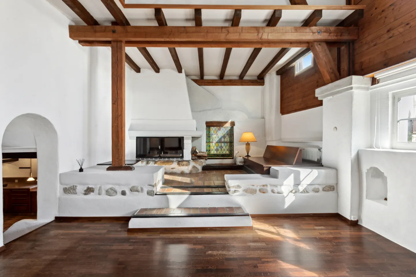 Former art gallery transformed into a spectacular and unique house - Photo 13 of 18