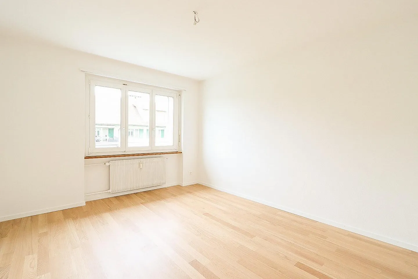 Appartement moderne dans un quartier calme - Photo 4 sur 8