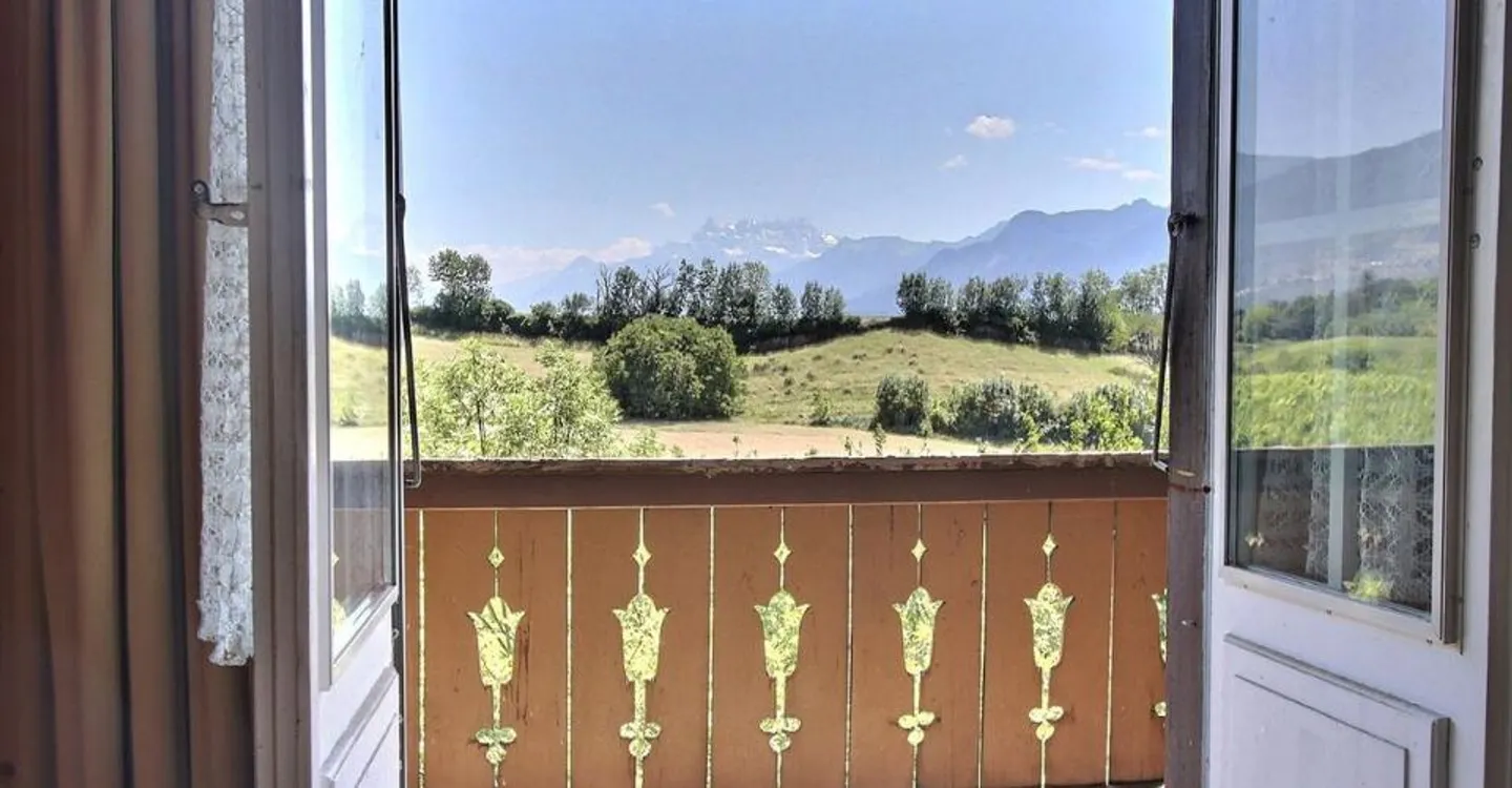 Schönes Chalet mit 4-5 Zimmern und Blick auf den See und die Dents-du-Midi - Foto 6 von 11
