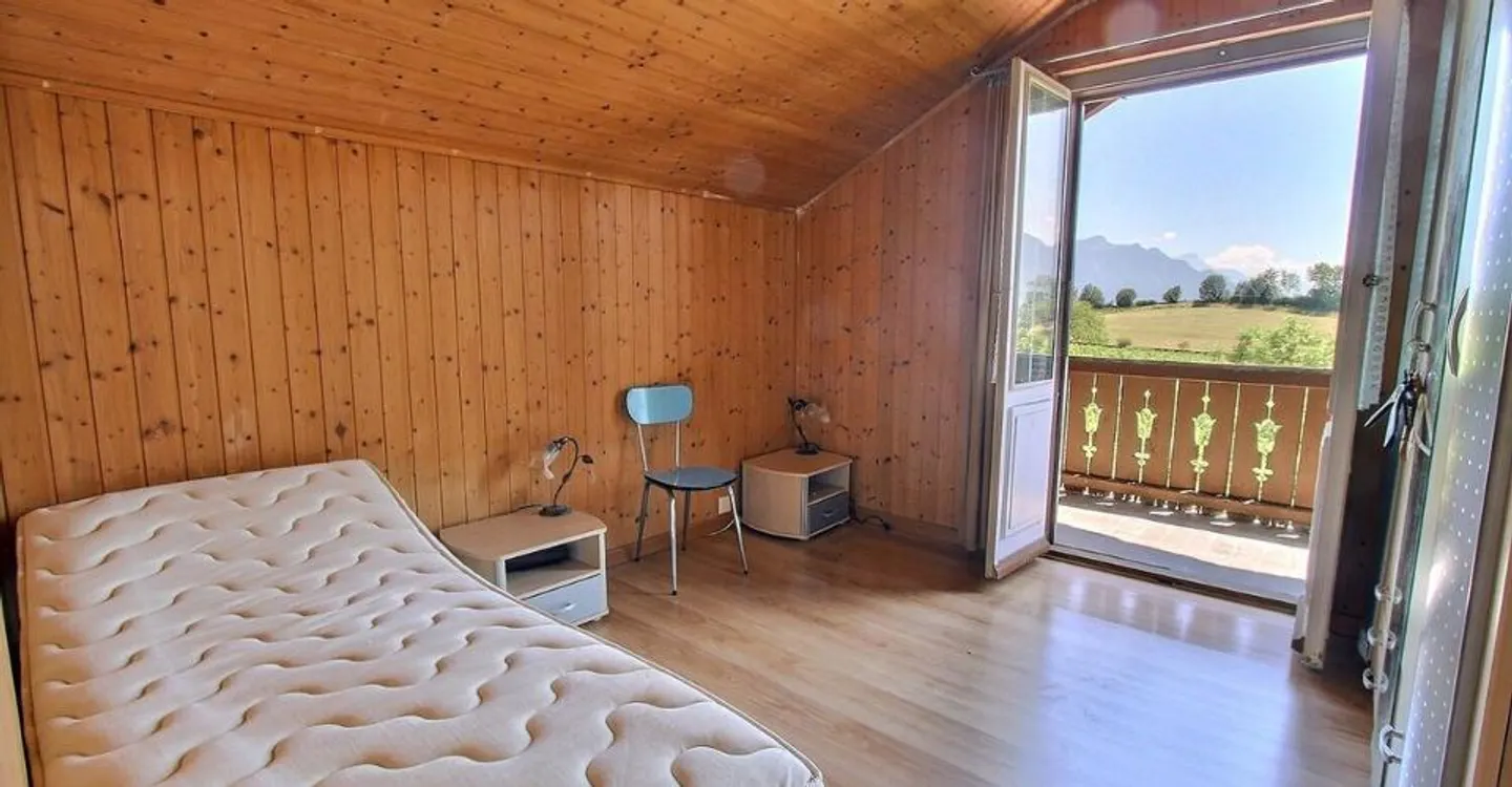 Schönes Chalet mit 4-5 Zimmern und Blick auf den See und die Dents-du-Midi - Foto 7 von 11