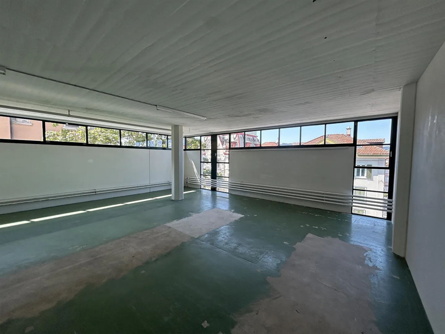 Commercial space in Lachen - Photo 4 of 4