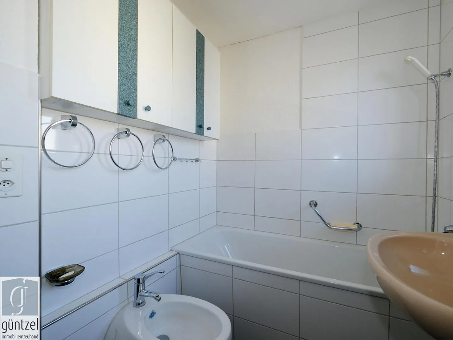 Spazio per idee - Casa unifamiliare al confine rurale del villaggio - Foto 7 di 13