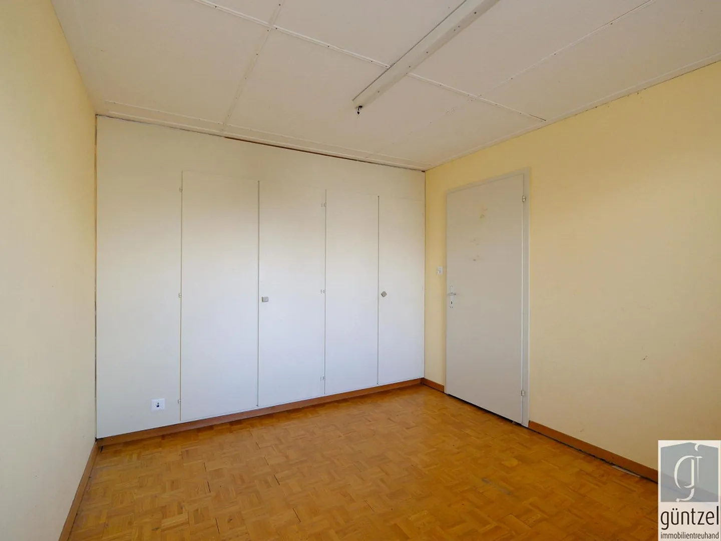 Spazio per idee - Casa unifamiliare al confine rurale del villaggio - Foto 9 di 13