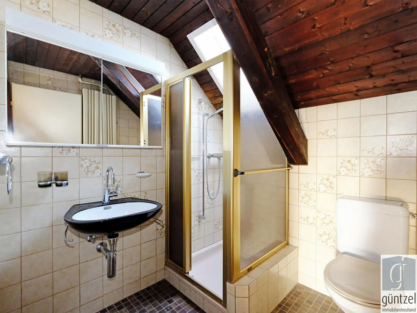 Spazio per idee - Casa unifamiliare al confine rurale del villaggio - Foto 10 di 13