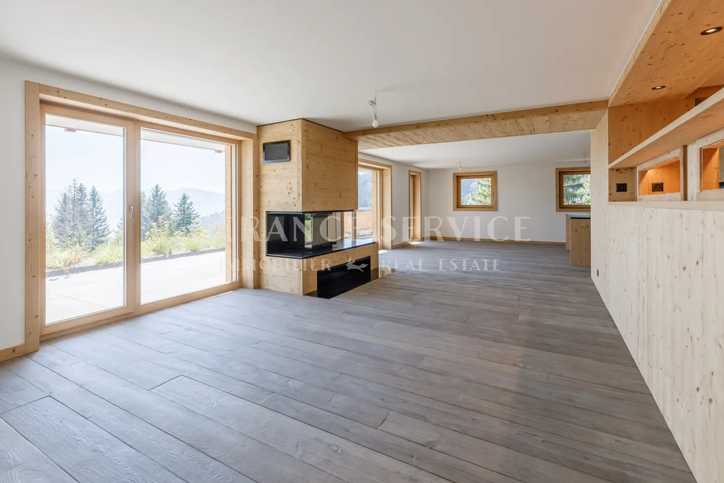 Athena - duplex with garden - Photo 10 of 13
