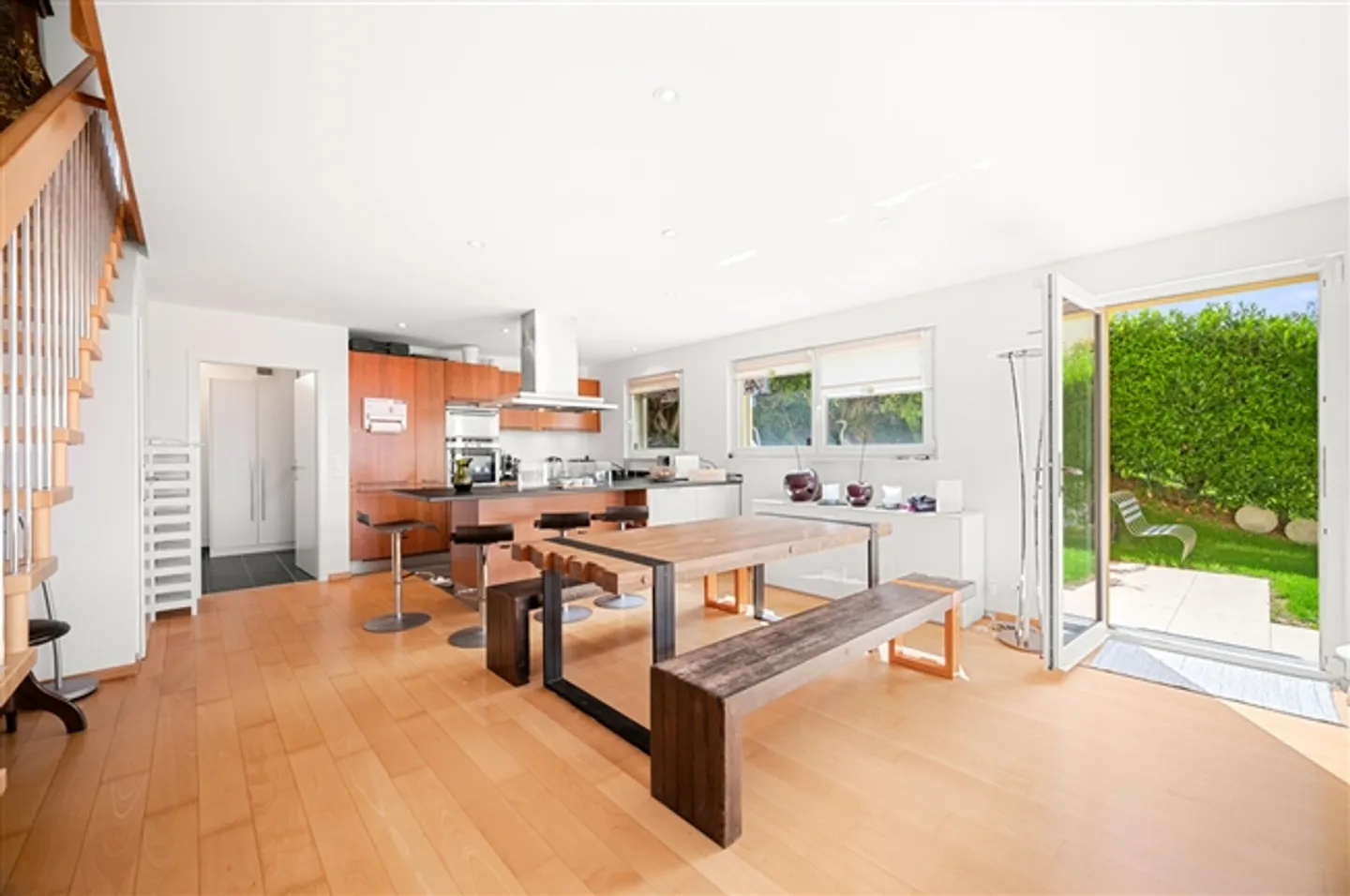 «Haus mit außergewöhnlichem Wohnumfeld» - Foto 2 von 12