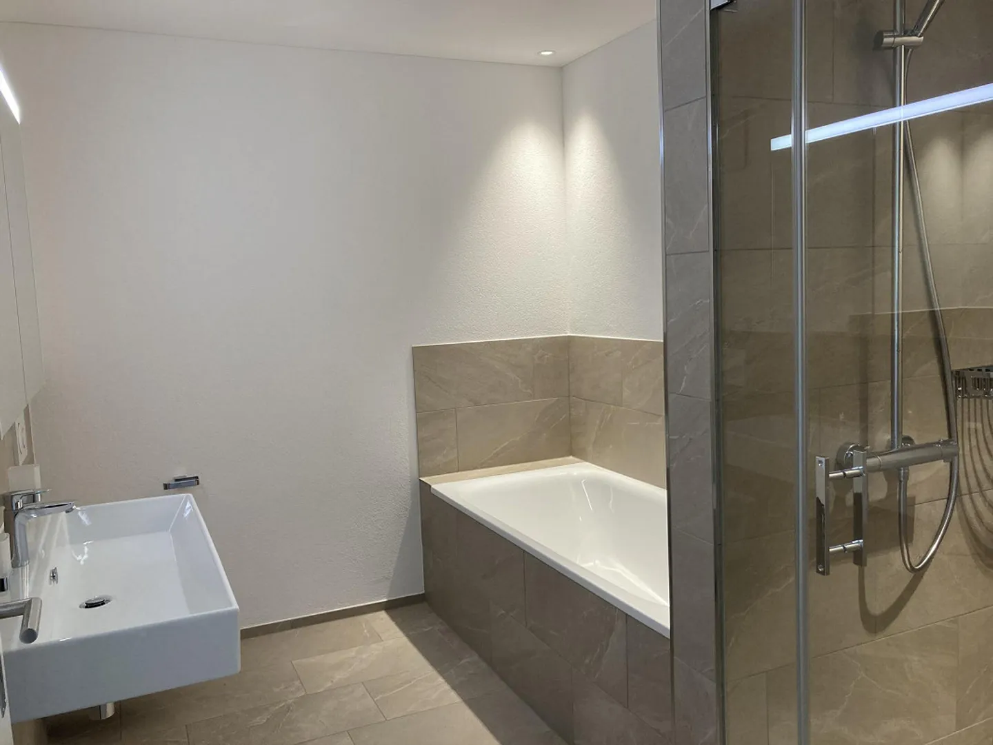 Modern Living in a Central Location - Photo 7 of 9