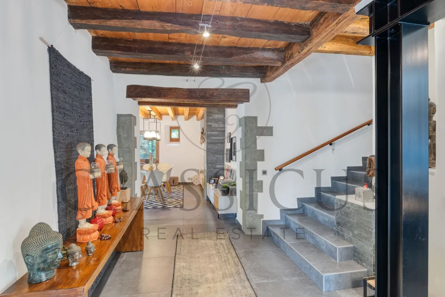 Character House 18th Century - 330 m², wooded garden & jacuzzi terrace in Aire-la-Ville - Photo 7 of 13