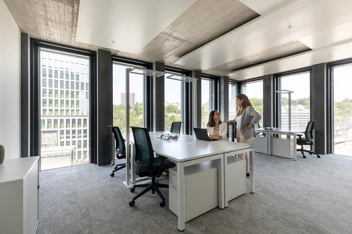 Ufficio privato per 4 persone presso Regus Pont Rouge - Foto 2 di 10