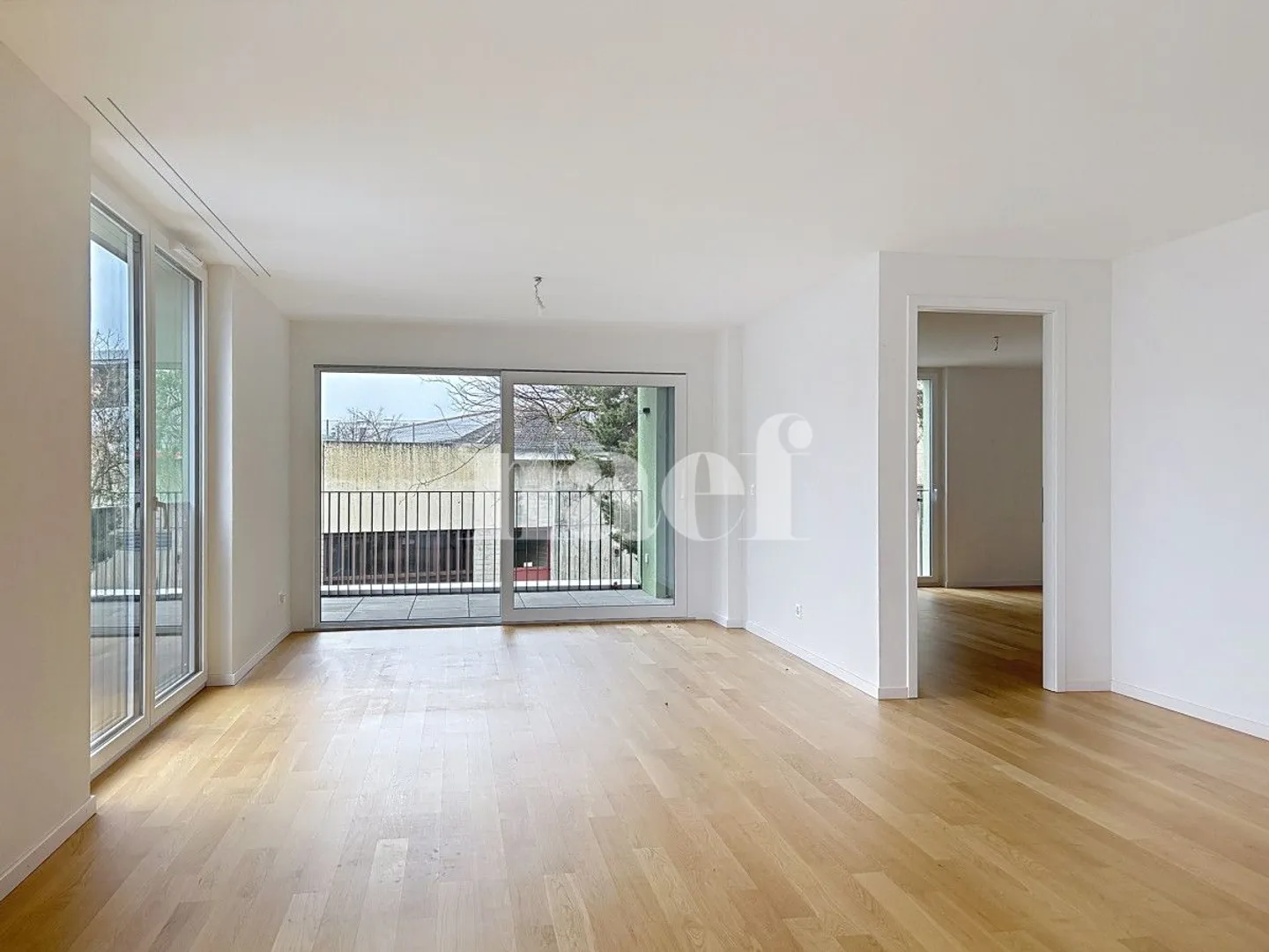 3.5 Room Apartment - Photo 3 of 7