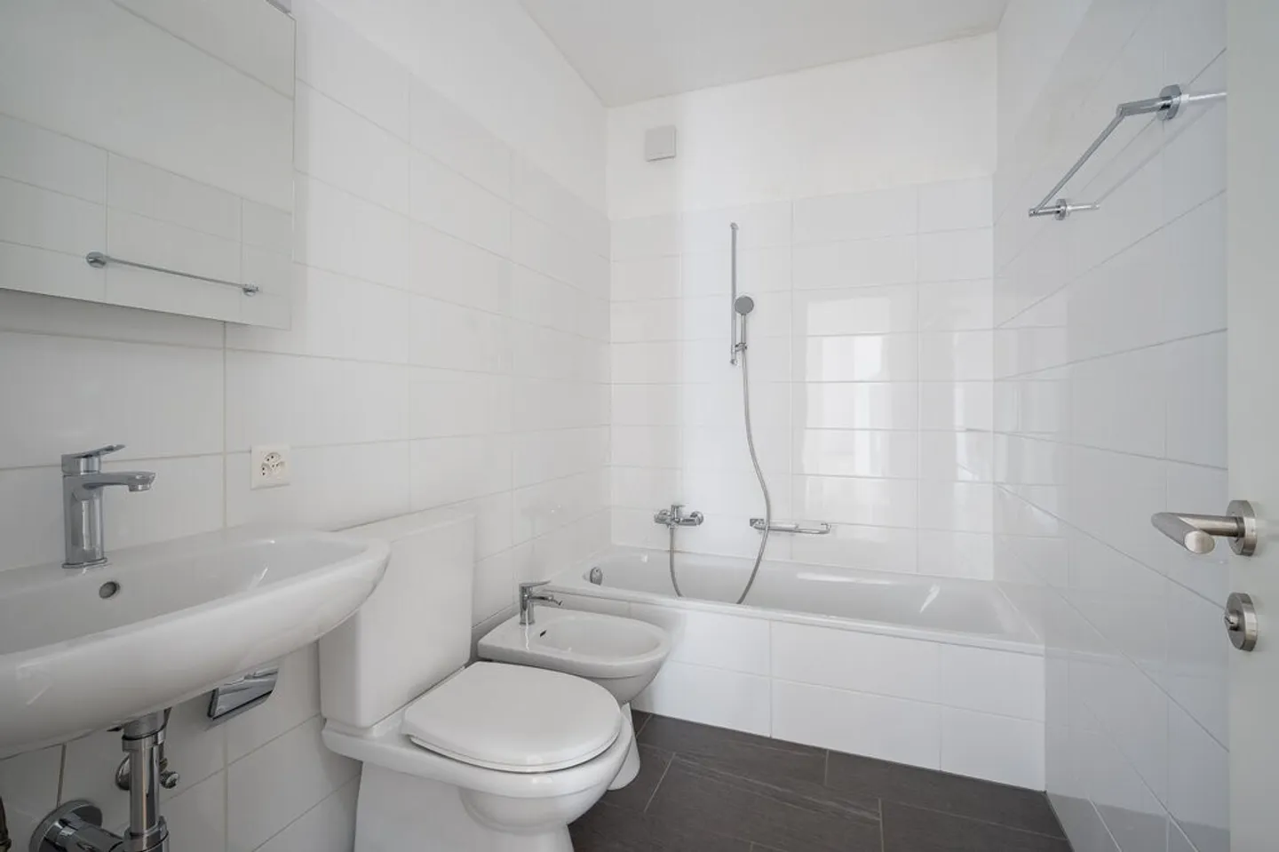 For rent 3.5 rooms in Morbio Inferiore - 1 MONTH FREE - Photo 8 of 10