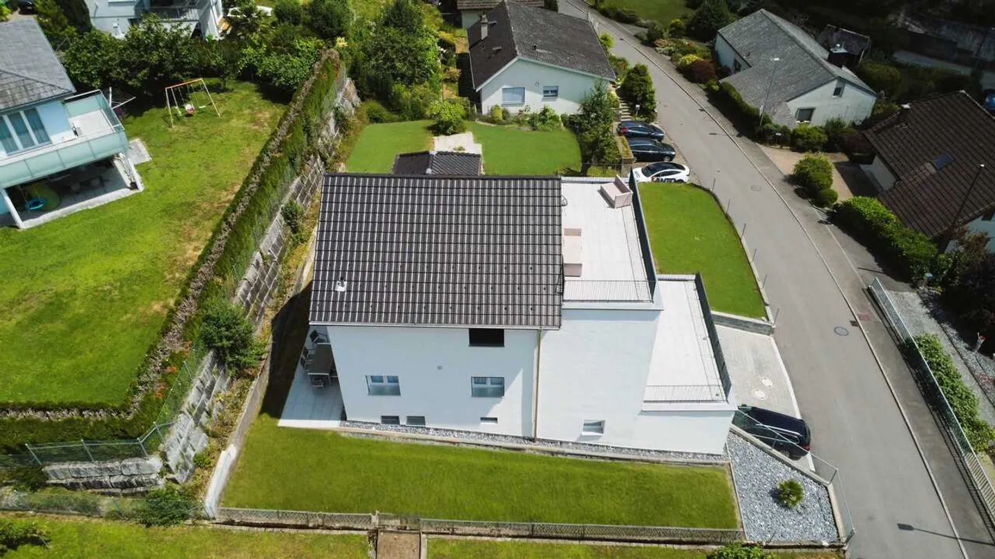 La tua casa con vista: moderna casa unifamiliare di 6,5 stanze a Gränichen - Foto 12 di 13