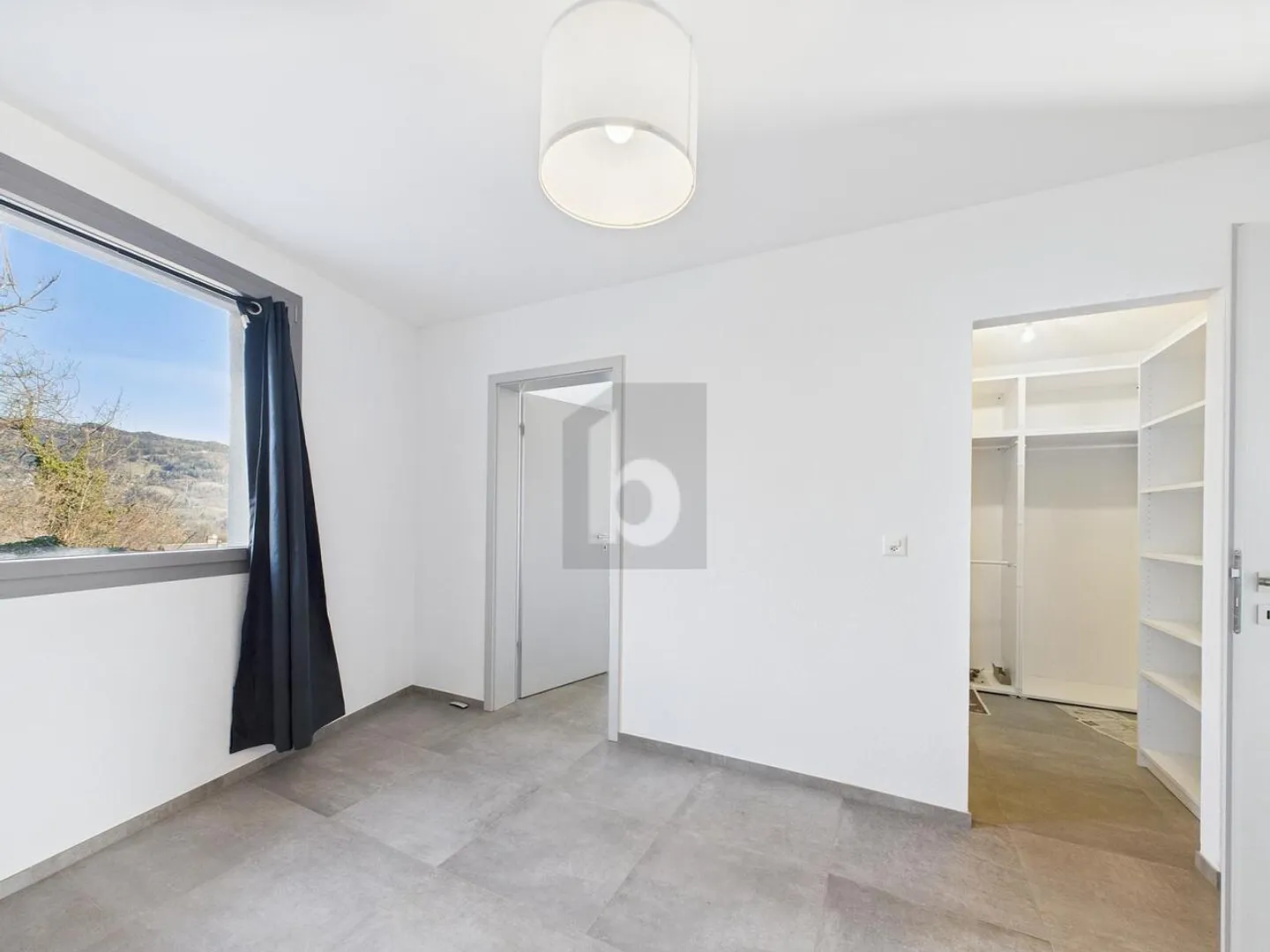 CASA MODERNA CON ASCENSORE E PANORAMA - Foto 5 di 6