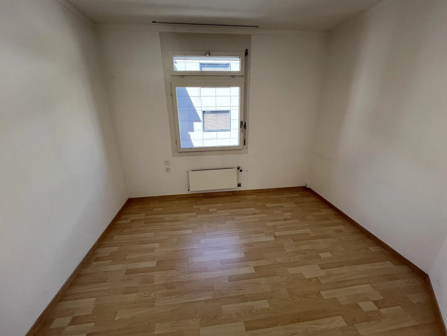 Therapie- oder Büroraum - Foto 3 von 5