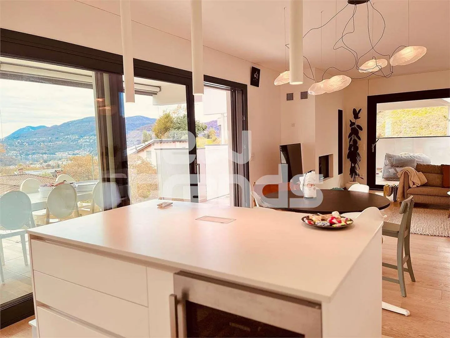 MODERN PENTHOUSE ON THE WHOLE FLOOR - Photo 11 of 13