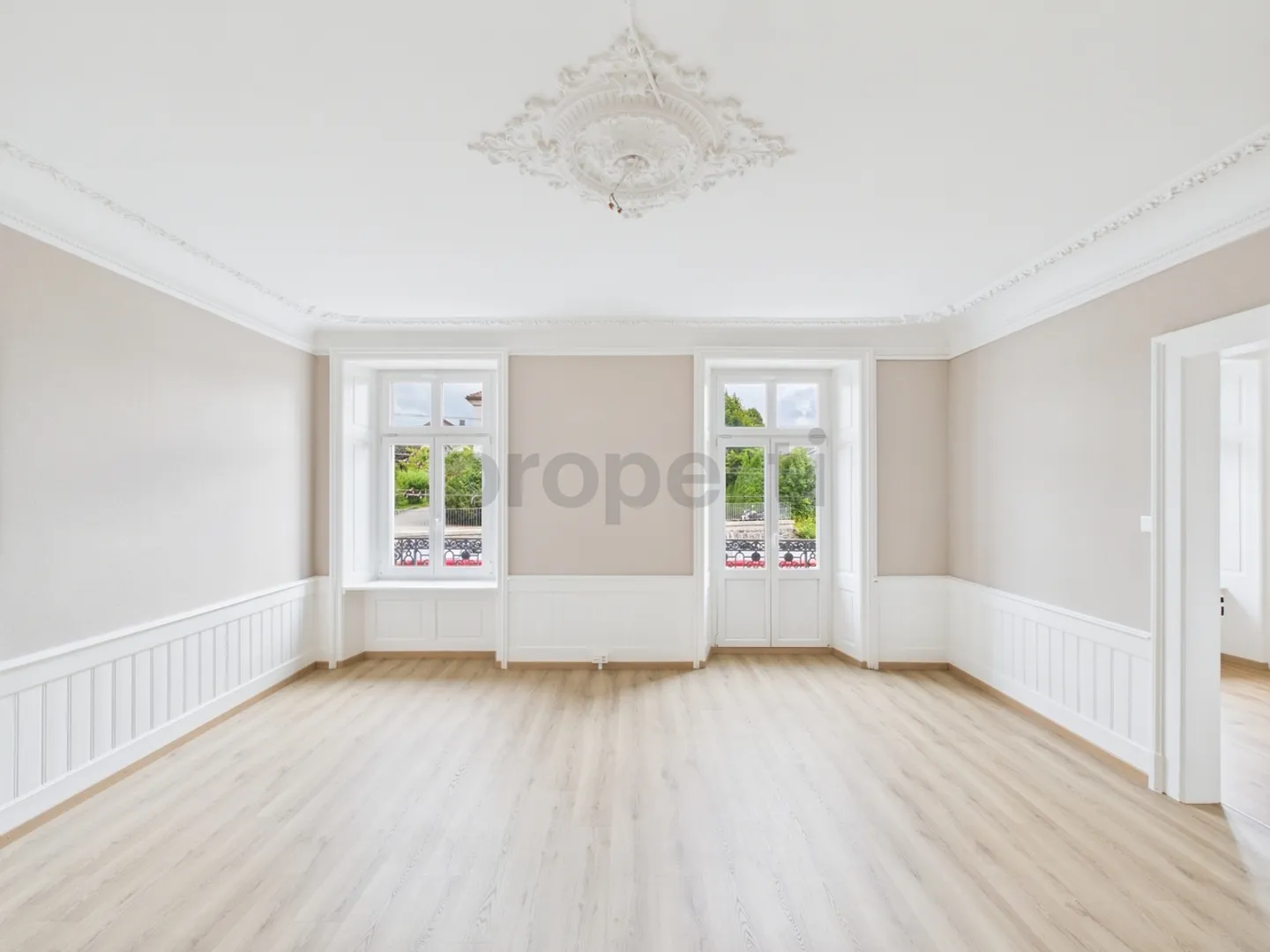 MIETÜBERNAHME: wunderschöne 5,5-Zimmer-Wohnung im Herzen von Saignelégier - Foto 4 von 13