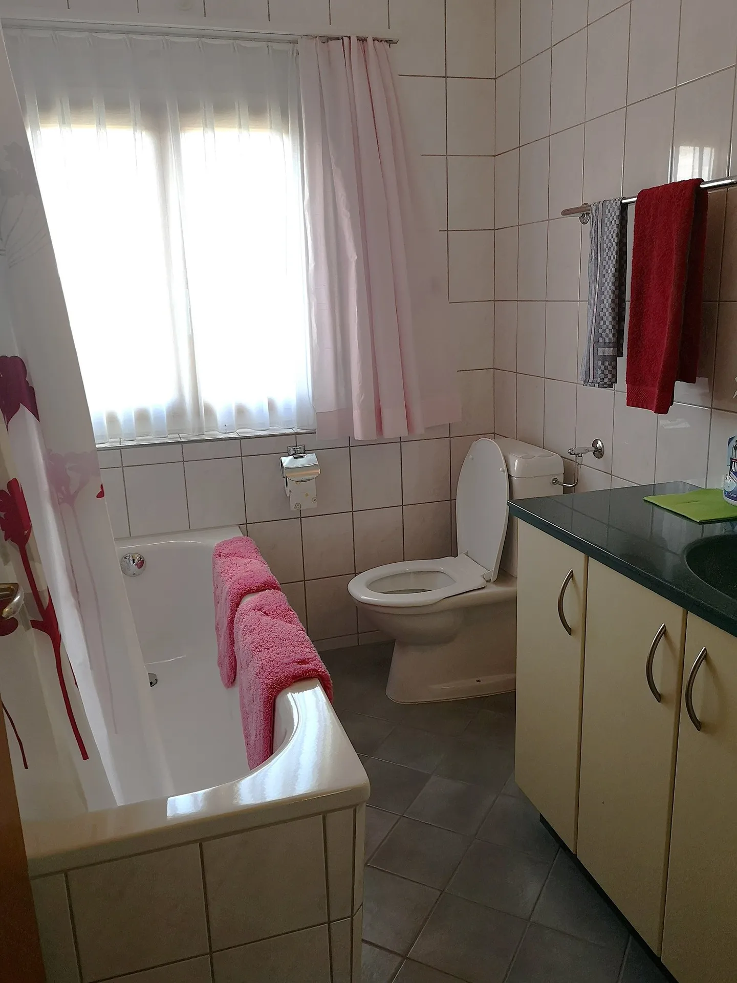 Two houses to renovate partly on a plot of 3253m2, with garage/workshop - Photo 22 of 45