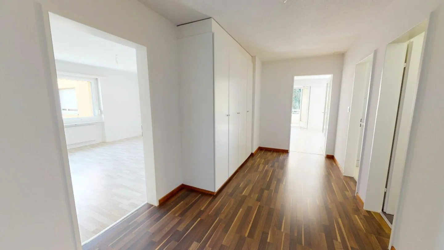 Charming 3.5-Room Apartment - Photo 4 of 8