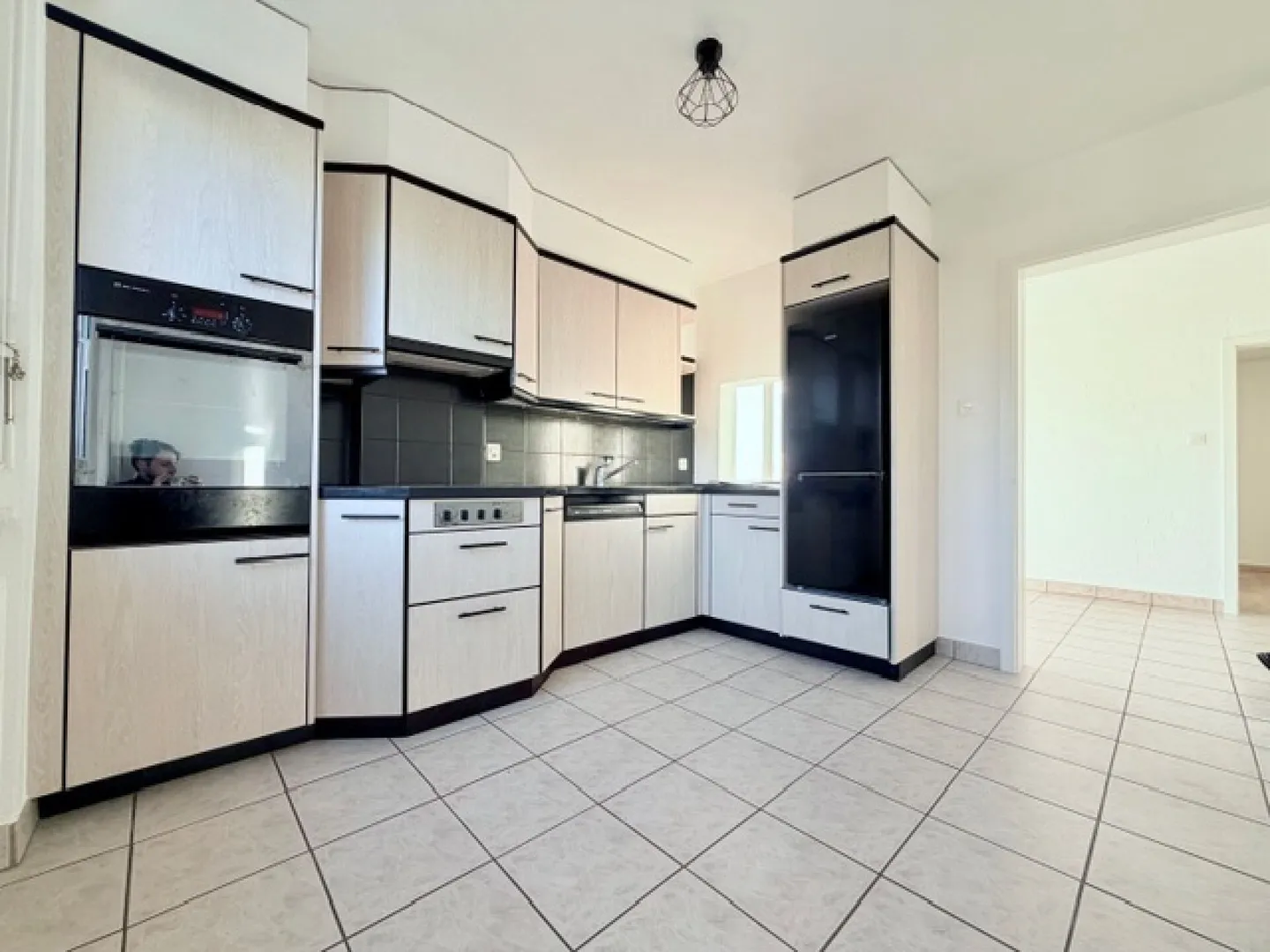 Helle 3,5-Zimmer-Wohnung mit 2 Parkplätzen - Foto 2 von 10