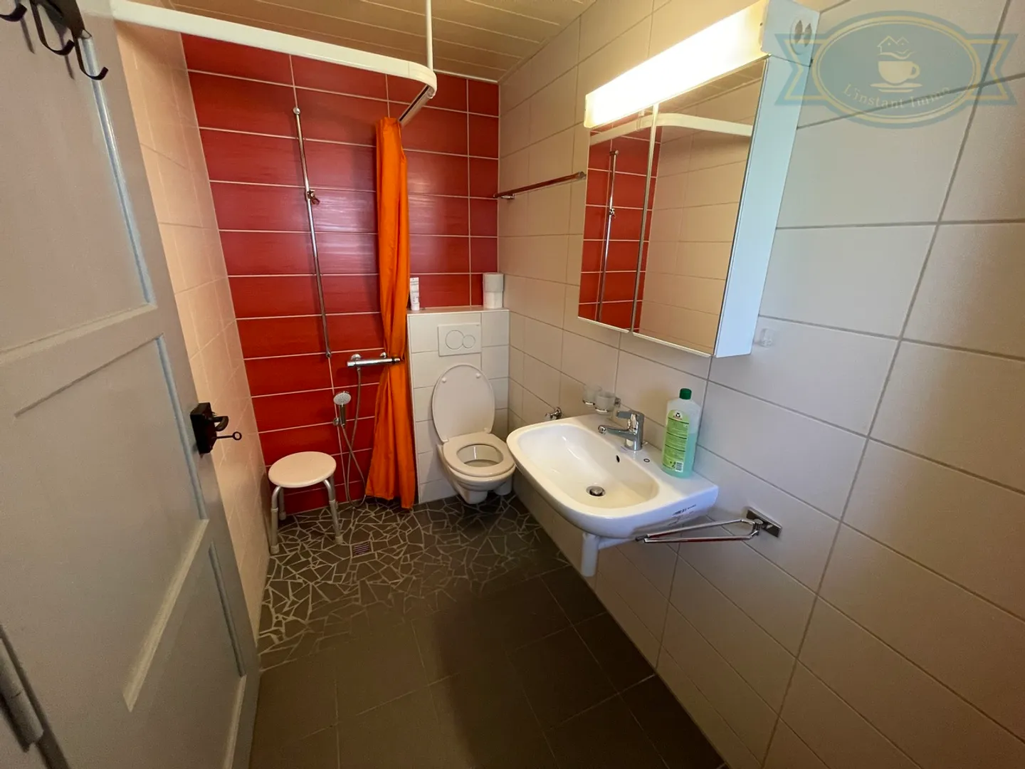 Casa a schiera completamente ristrutturata ad Alle - Foto 5 di 7