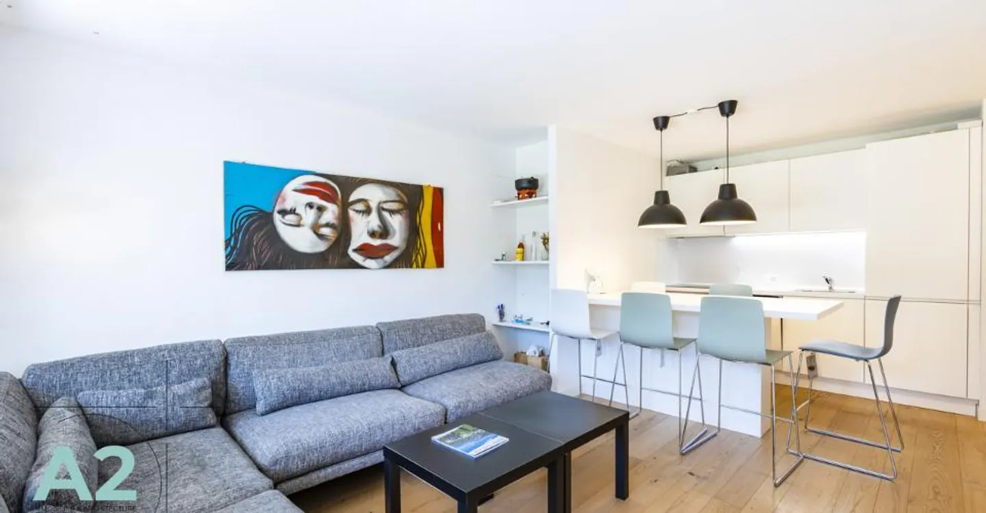 Wunderschöne 3-Zimmer-Wohnung, die komplett renoviert wurde, nur wenige Schritte vom Zentrum von Crans entfernt - Foto 2 von 10