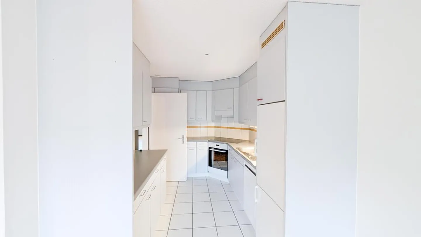 3,5 Zimmer, 81m2, 1. Stock, teilweiser Seeblick, hauts de Pully, 5 Minuten Autobahn - Foto 3 von 11