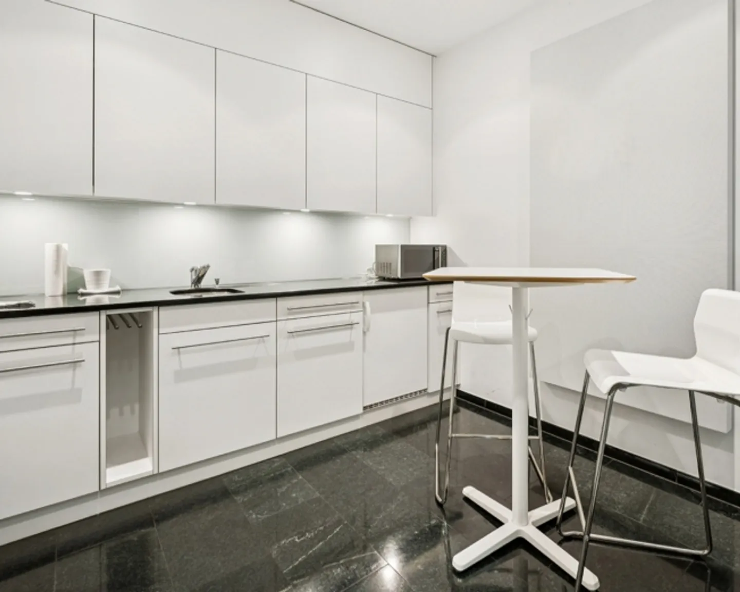 «Ihr neuer Arbeitsplatz mit schöner Aussicht» - Foto 8 von 8