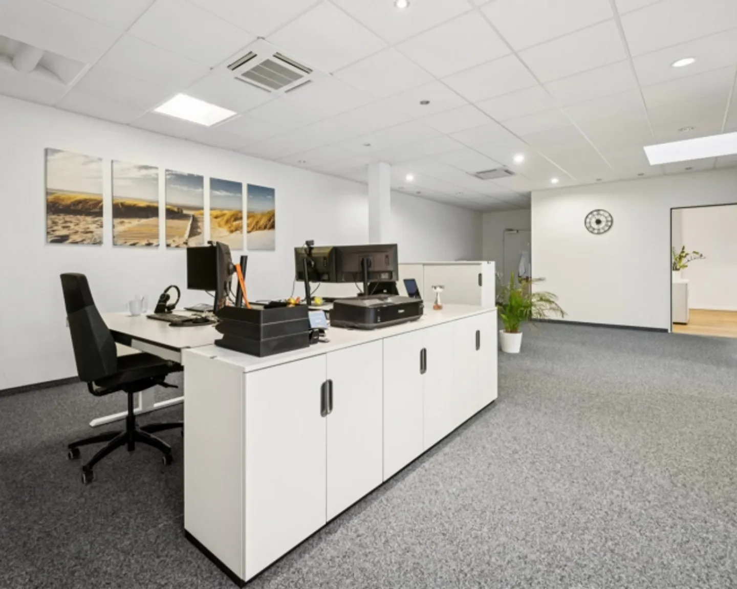 «Ihr neuer Arbeitsplatz mit schöner Aussicht» - Foto 4 von 8