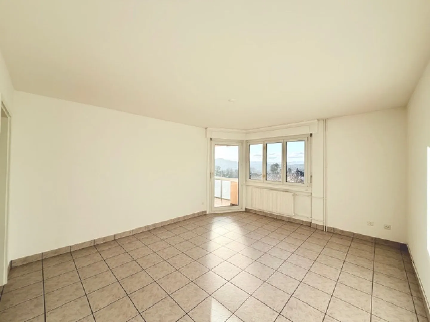 Helle 3,5-Zimmer-Wohnung mit 2 Parkplätzen - Foto 8 von 10