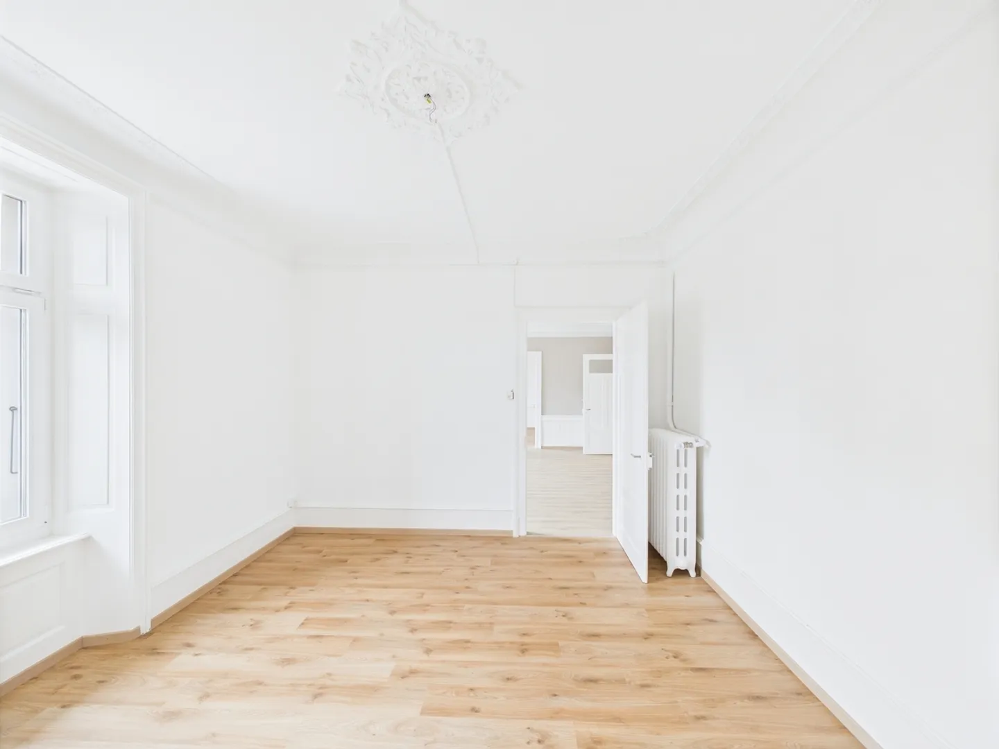 MIETÜBERNAHME: wunderschöne 5,5-Zimmer-Wohnung im Herzen von Saignelégier - Foto 11 von 13