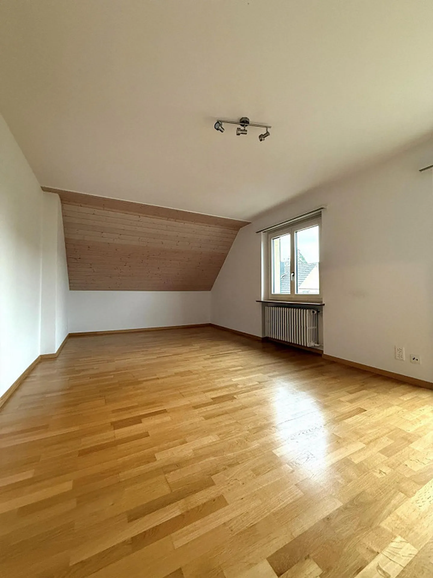 2.0 Room Apartment TEMPORARILY RENTED UNTIL 31.08.2026 in Männedorf - Photo 6 of 10