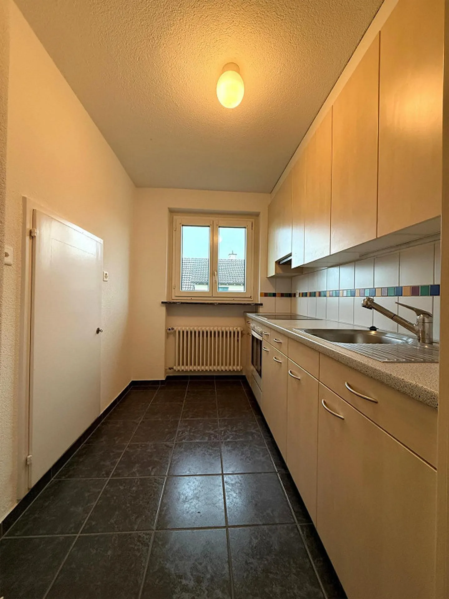 2.0 Room Apartment TEMPORARILY RENTED UNTIL 31.08.2026 in Männedorf - Photo 2 of 10