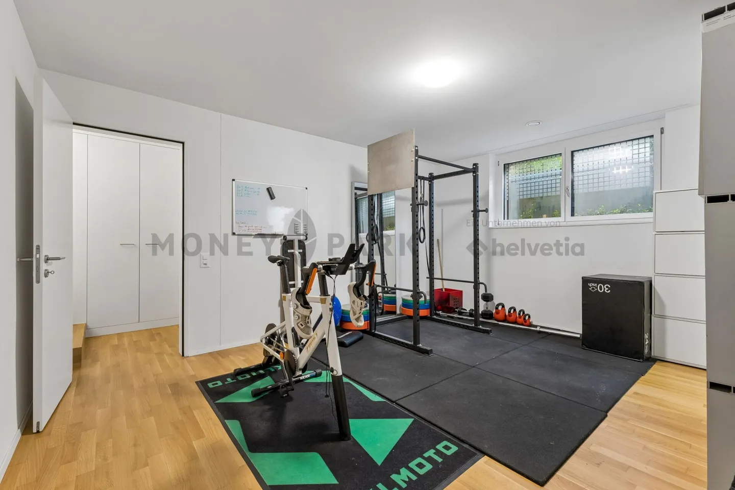 Modern 3.5-room maisonette with private garden - Photo 7 of 13
