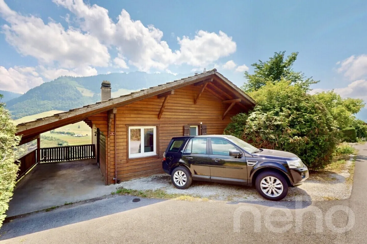 Vista panoramica e fascino autentico per questo chalet da reinventare - Foto 3 di 13
