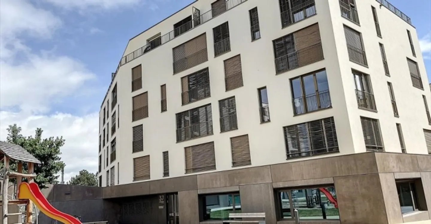 «Commerce» - Photo 2 sur 7