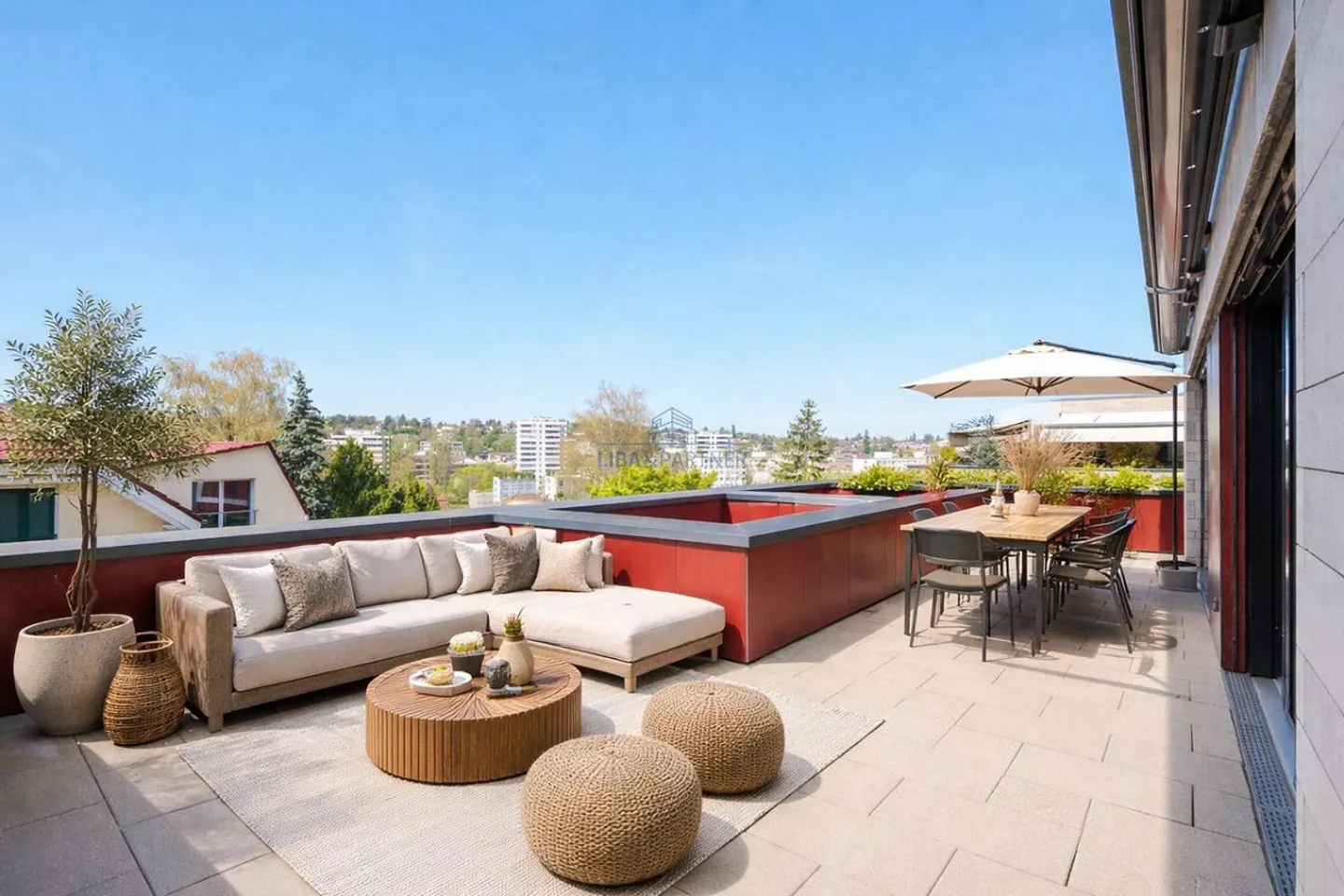 Bruderholz: Exclusive Designer Penthouse with Panoramic View - Photo 1 of 12