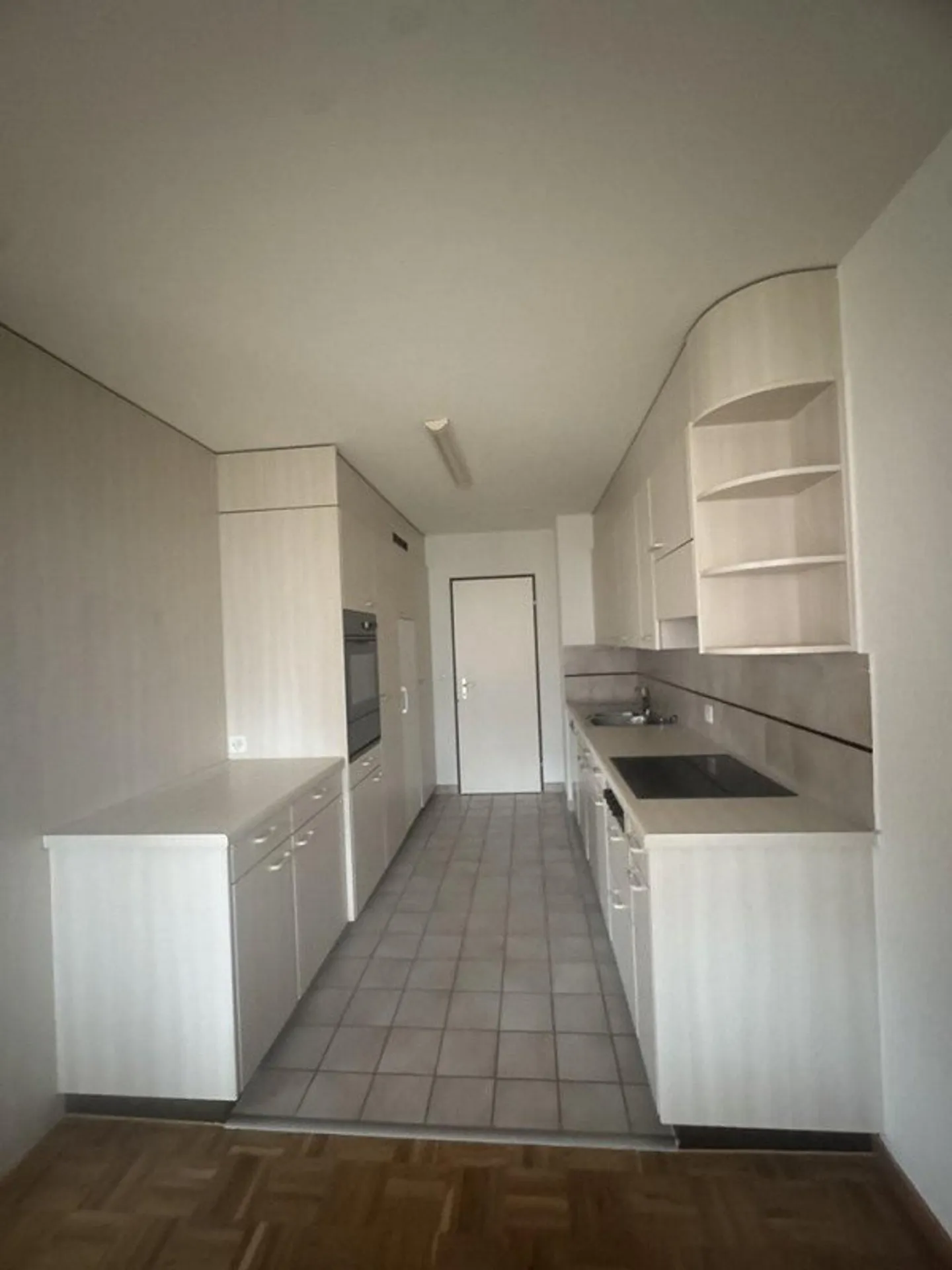 Beautiful 3.5-room apartment with patio in a sunny and quiet location - Photo 3 of 9