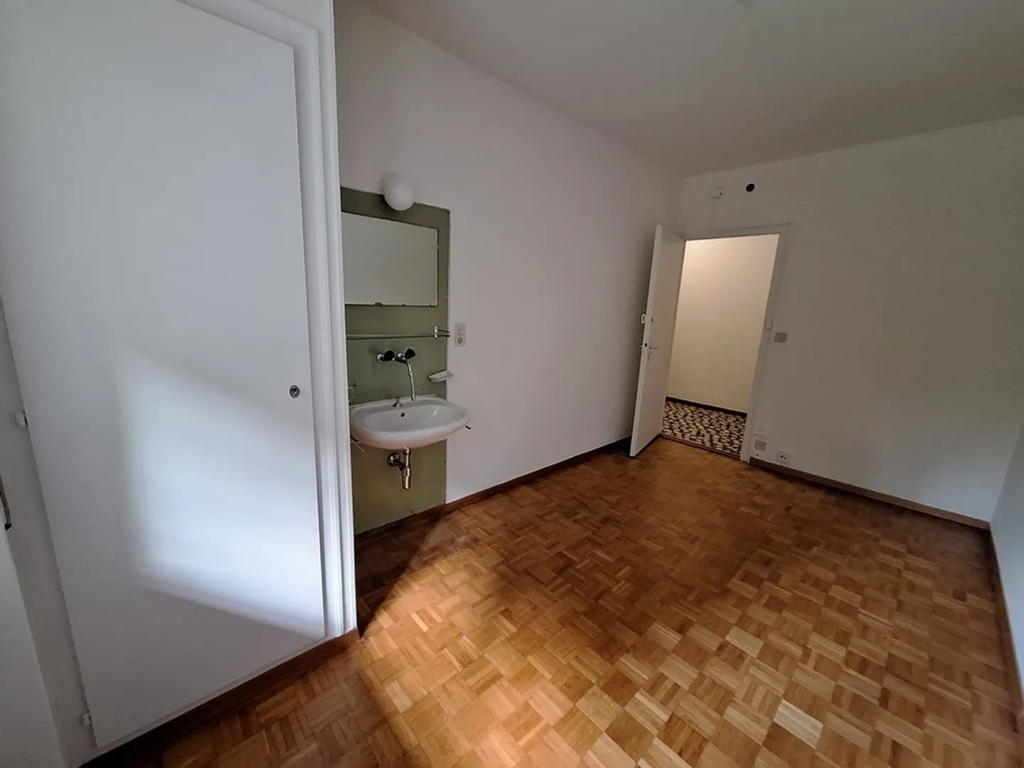 Ideal for small budgets - Photo 2 of 2