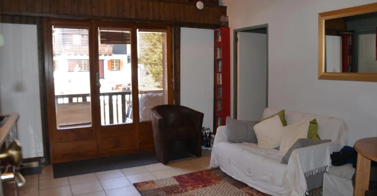 2-room apartment - Photo 3 of 10
