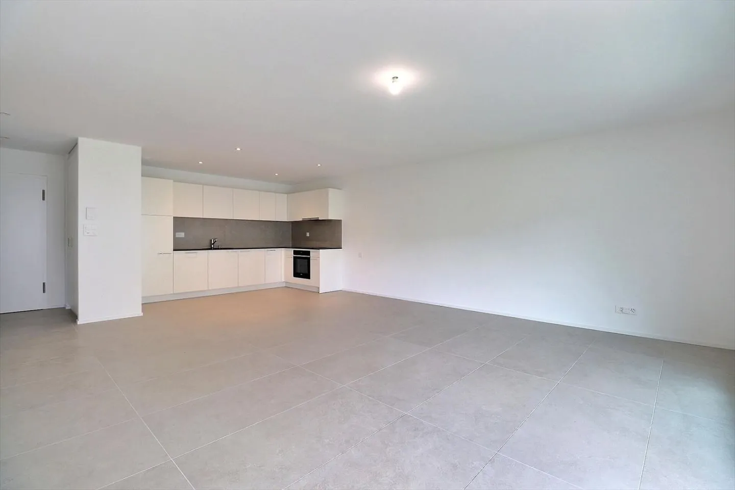 Zweieinhalb-Zimmer-Wohnung in Moudon - Photo 2 of 13