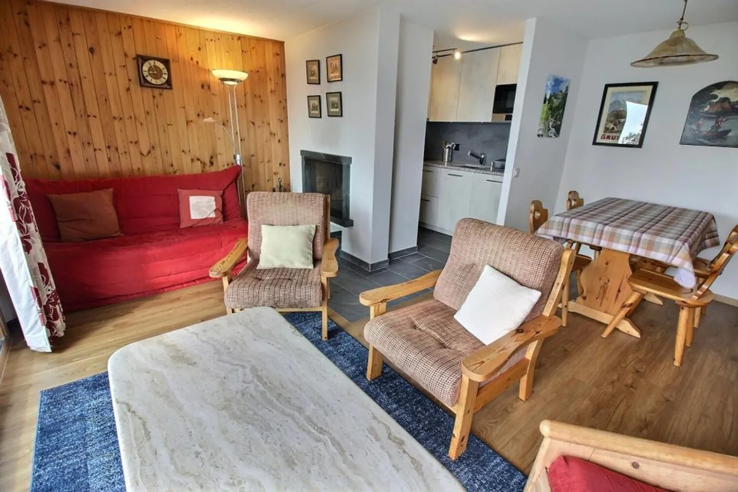Appartement à louer la semaine prochaine près de la place du village - Photo 4 sur 13